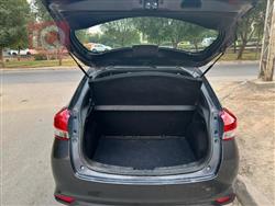 تۆیۆتا یارس